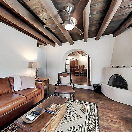 Pueblo Revival Villa Taos Dış mekan fotoğraf